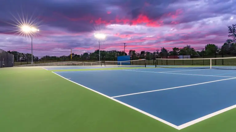 image of a tennis court